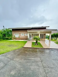 Fazenda / Sítio / Chácara com 2 Quartos à venda, 200m² no Piriquitos, Ponta Grossa