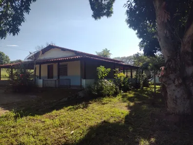 Fazenda / Sítio / Chácara com 3 Quartos à venda, 4800m² no Arapoanga, Brasília