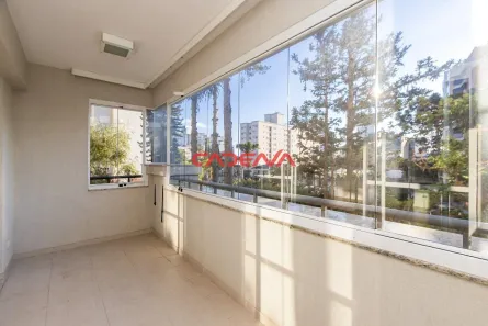 Apartamento com 3 Quartos para alugar, 113m² no Alto da Glória, Curitiba