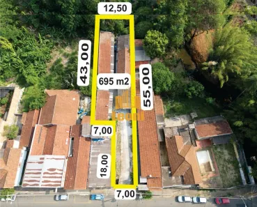 Galpão / Depósito / Armazém à venda, 696m² no São Lázaro, São João da Boa Vista
