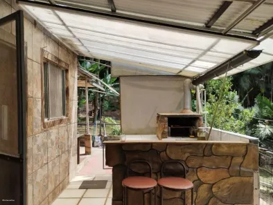 Fazenda / Sítio / Chácara com 4 Quartos à venda, 120m² no Represa, Ribeirão Pires