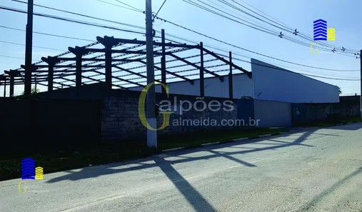 Galpão / Depósito / Armazém à venda, 2400m² no Estância Imperial, Araçariguama