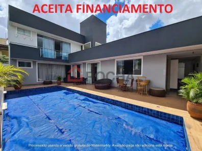 Casa de Condomínio com 4 Quartos à venda, 380m² no Região dos Lagos, Brasília
