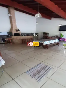 Fazenda / Sítio / Chácara com 6 Quartos à venda, 7500m² no Vila Fatima, Capivari