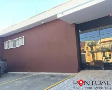 Loja / Salão / Ponto Comercial para alugar, 200m² no Centro, Marília