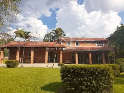 Fazenda / Sítio / Chácara com 5 Quartos à venda, 24200m² no Cercadinho, Alambari