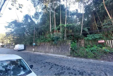 Terreno / Lote / Condomínio à venda, 9542m² no Bingen, Petrópolis