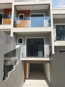 Sobrado com 2 Quartos à venda, 74m² no Glória, Joinville