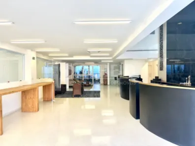 Prédio Inteiro para alugar, 760m² no Vila Andrade, São Paulo