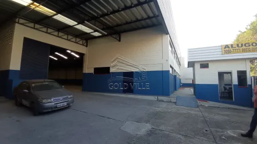 Galpão / Depósito / Armazém para venda ou aluguel, 3109m² no Jardim Triângulo, Taboão da Serra