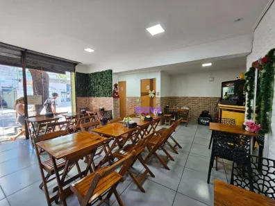 Casa Comercial à venda, 150m² no Santa Rosa, Niterói
