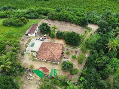 Fazenda / Sítio / Chácara com 2 Quartos à venda, 80m² no Capitão, Santa Rita
