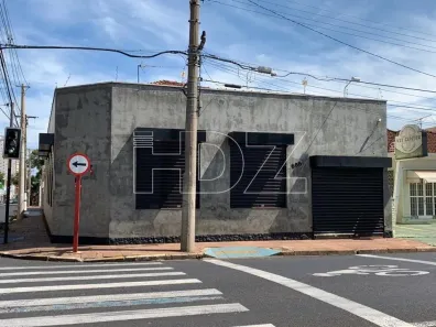 Conjunto Comercial / Sala para alugar, 218m² no Centro, Araraquara