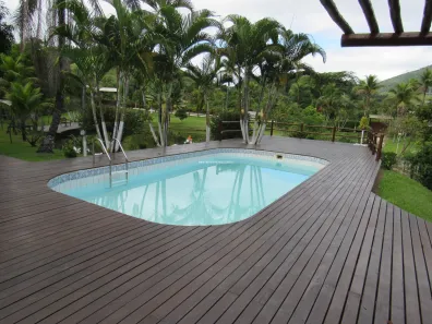 Fazenda / Sítio / Chácara com 3 Quartos à venda, 3500m² no Papucaia, Cachoeiras de Macacu