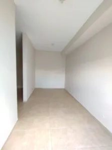 Casa de Condomínio com 2 Quartos para alugar, 90m² no Granja Viana, Cotia