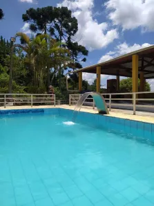 Fazenda / Sítio / Chácara com 2 Quartos para alugar, 1200m² no , Mogi das Cruzes