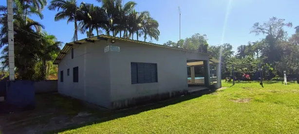 Fazenda / Sítio / Chácara com 3 Quartos à venda, 1232m² no Jardim Aguapeu, Itanhaém