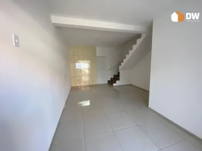 Casa de Condomínio com 2 Quartos para alugar, 70m² no Itoupava Central, Blumenau