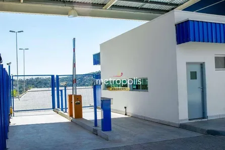 Galpão / Depósito / Armazém para alugar, 1959m² no Chácara São Joaquim, Itaquaquecetuba