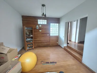 Casa Comercial com 3 Quartos para alugar, 400m² no Jardim Maria Rosa, Taboão da Serra