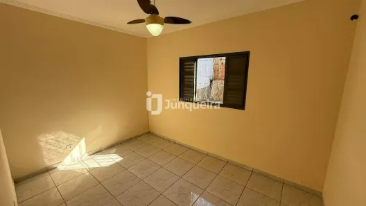 Casa com 2 Quartos para alugar, 64m² no Santa Terezinha, Piracicaba