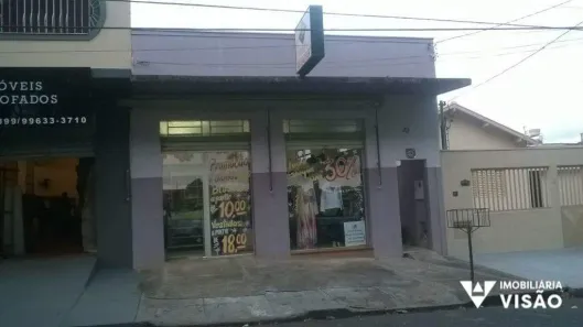 Loja / Salão / Ponto Comercial à venda, 200m² no Conjunto Cássio Rezende, Uberaba