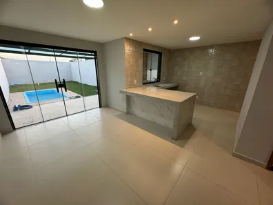 Sobrado com 3 Quartos à venda, 140m² no Jardim Belvedere, Volta Redonda