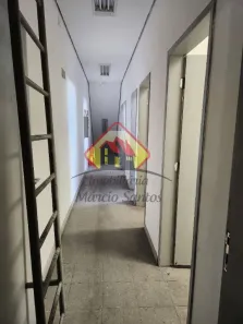 Galpão / Depósito / Armazém para alugar, 675m² no Jardim Maria Augusta, Taubaté