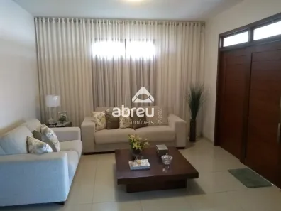 Casa com 4 Quartos à venda, 210m² no Potengi, Natal