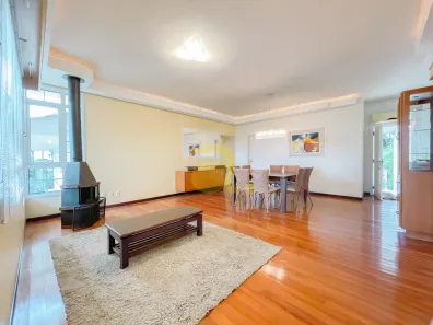 Casa com 4 Quartos para alugar, 316m² no Do Salto, Blumenau