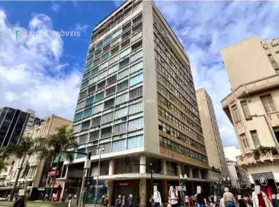 Conjunto Comercial / Sala à venda, 56m² no Centro, Juiz de Fora