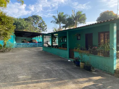 Fazenda / Sítio / Chácara com 6 Quartos à venda, 4000m² no Dos Borges, Embu-Guaçu