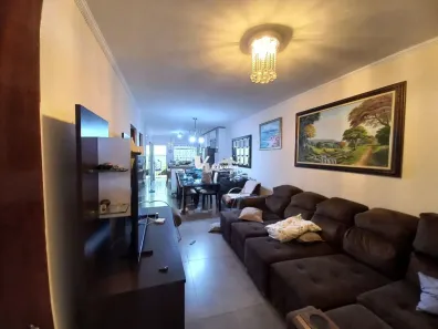 Casa com 3 Quartos à venda, 140m² no Cidade SOIMCO, Guarulhos