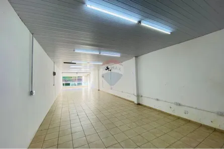 Conjunto Comercial / Sala à venda, 137m² no Vila Thais, Atibaia