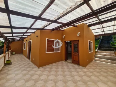 Fazenda / Sítio / Chácara com 2 Quartos à venda, 237m² no Itaquaciara, Itapecerica da Serra