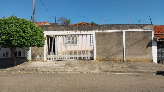Casa com 3 Quartos à venda, 110m² no Elias Fausto, Elias Fausto