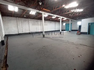 Galpão / Depósito / Armazém à venda, 280m² no Boneca do Iguaçu, São José dos Pinhais