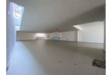 Prédio Inteiro para alugar, 1600m² no Matriz, Mauá