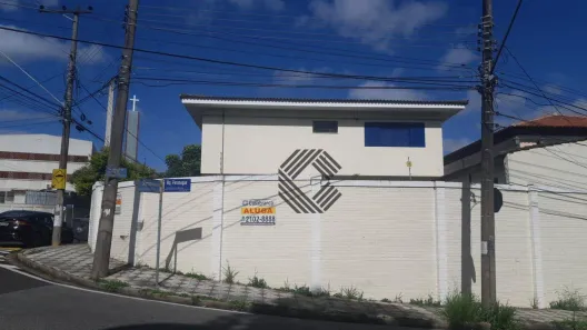 Sobrado com 3 Quartos para venda ou aluguel, 340m² no Jardim Santa Rosália, Sorocaba