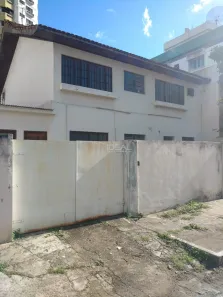 Casa Comercial com 4 Quartos para venda ou aluguel, 262m² no Parque Tamandaré, Campos dos Goytacazes