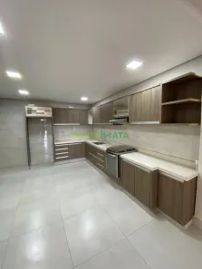 Casa com 3 Quartos para alugar, 102m² no Jardim Campo Belo, Maringá