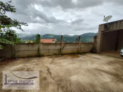 Casa com 4 Quartos para alugar, 192m² no Parque Guararapes, Miguel Pereira