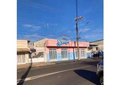 Galpão / Depósito / Armazém à venda, 300m² no São Benedito, Uberaba