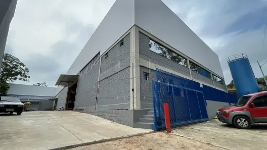 Galpão / Depósito / Armazém para alugar, 2900m² no Vila Jovina, Cotia