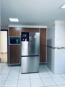 Casa de Condomínio com 4 Quartos para alugar, 880m² no Busca Vida (Abrantes), Camaçari