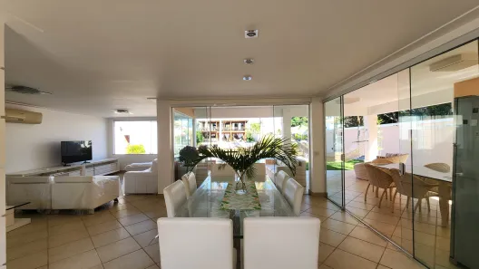 Casa com 4 Quartos para alugar, 300m² no Marina, Armação dos Búzios