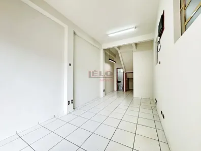 Conjunto Comercial / Sala para alugar, 22m² no Zona 03, Maringá