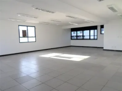 Conjunto Comercial / Sala para alugar, 333m² no Estoril, Belo Horizonte