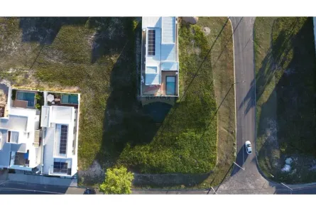 Terreno / Lote / Condomínio à venda, 360m² no Vila Verde, Teixeira de Freitas