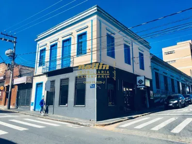 Prédio Inteiro à venda, 222m² no Centro, Itatiba